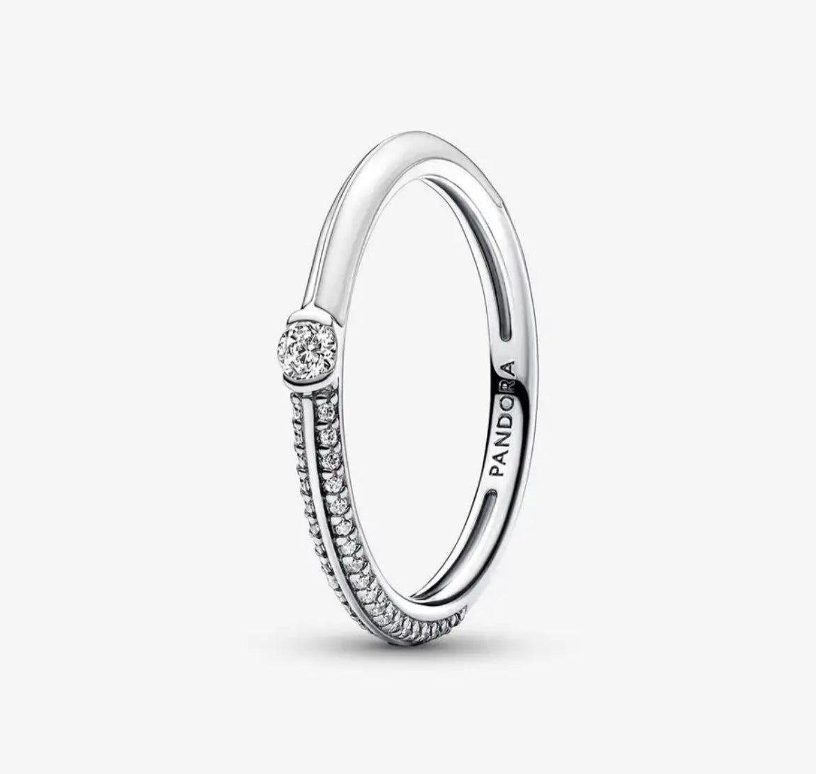 Anillo de Pavé
