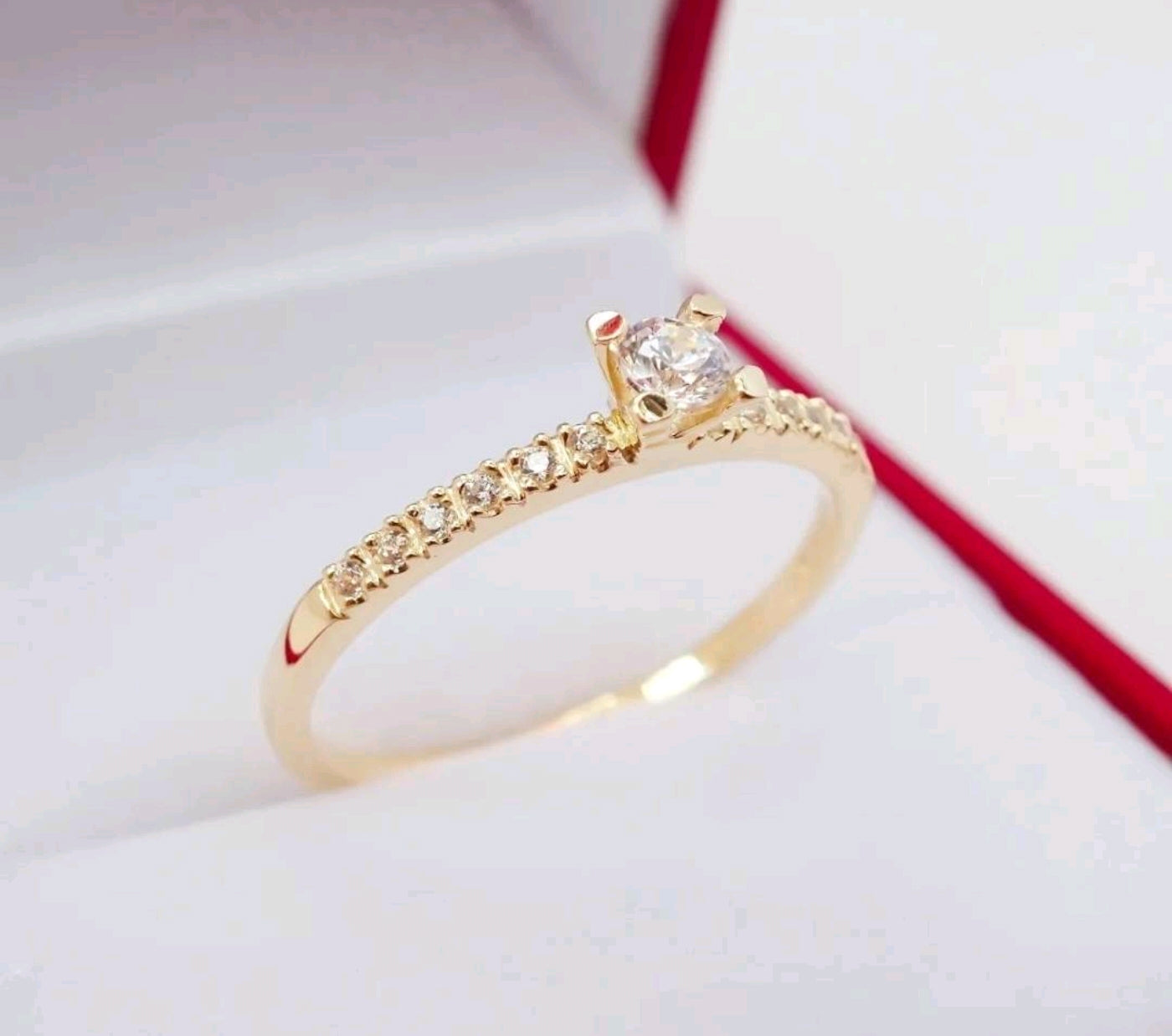 Anillo de Compromiso Emily