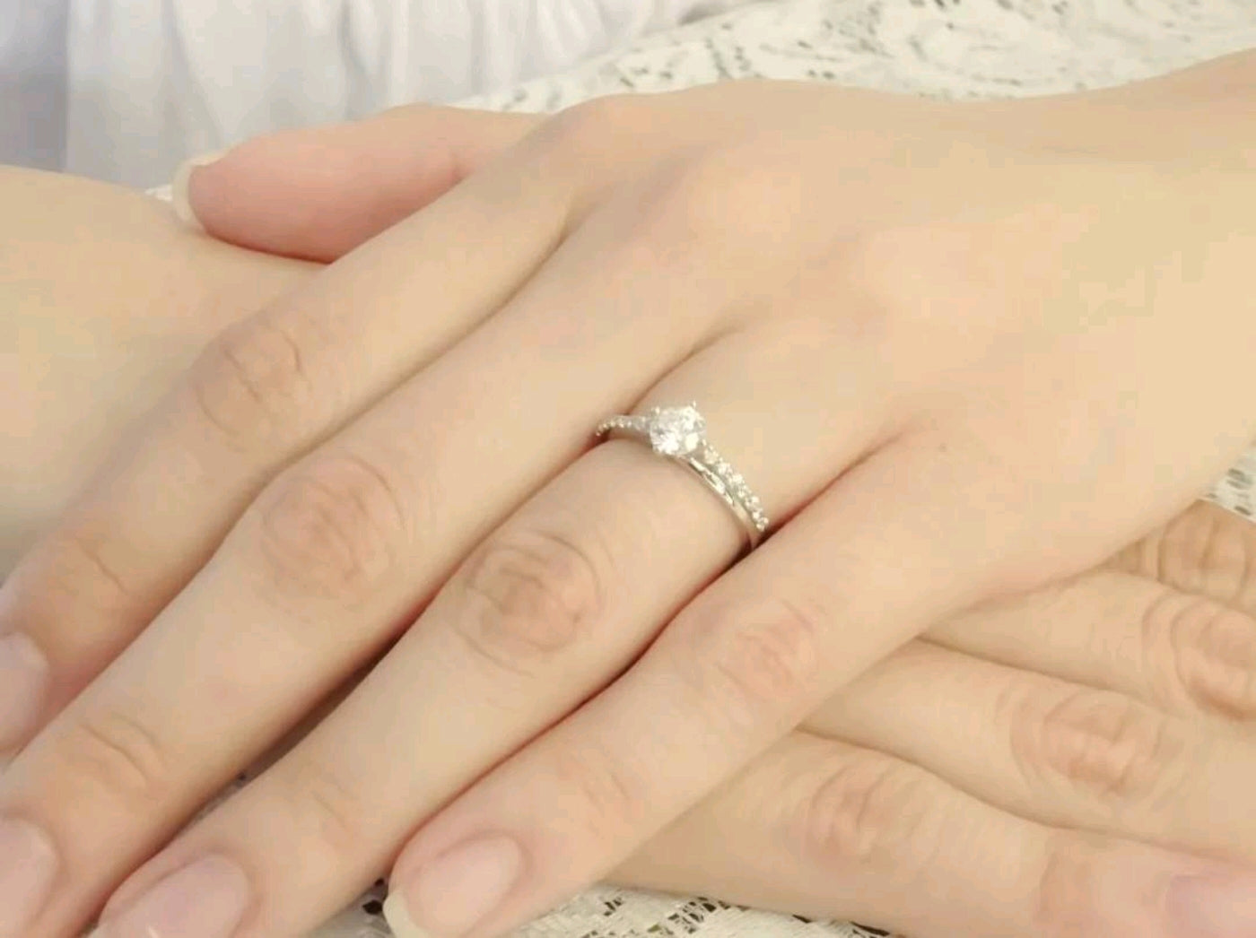 Anillo de Compromiso Elle