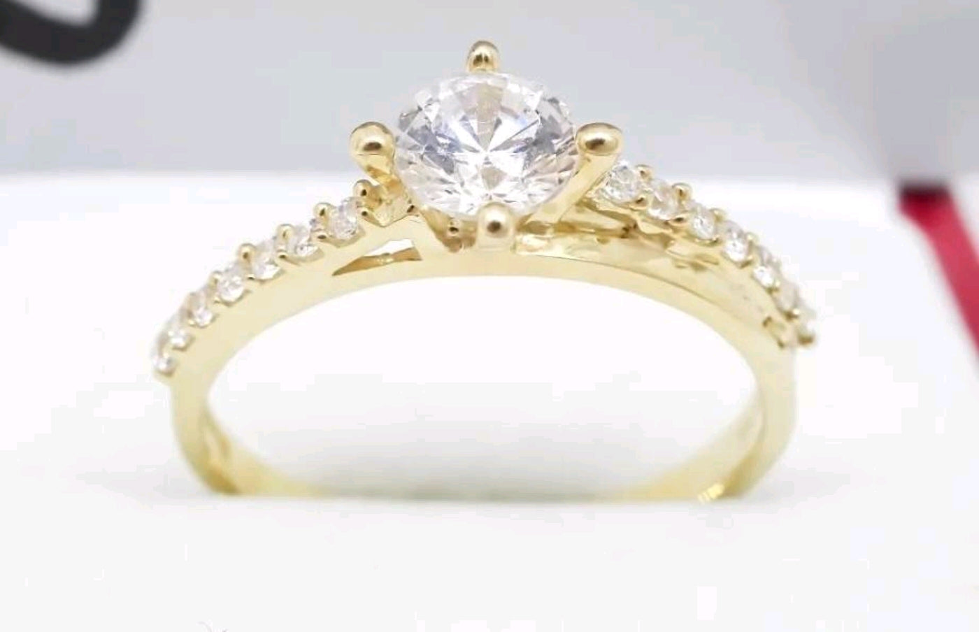Anillo de Compromiso Elle