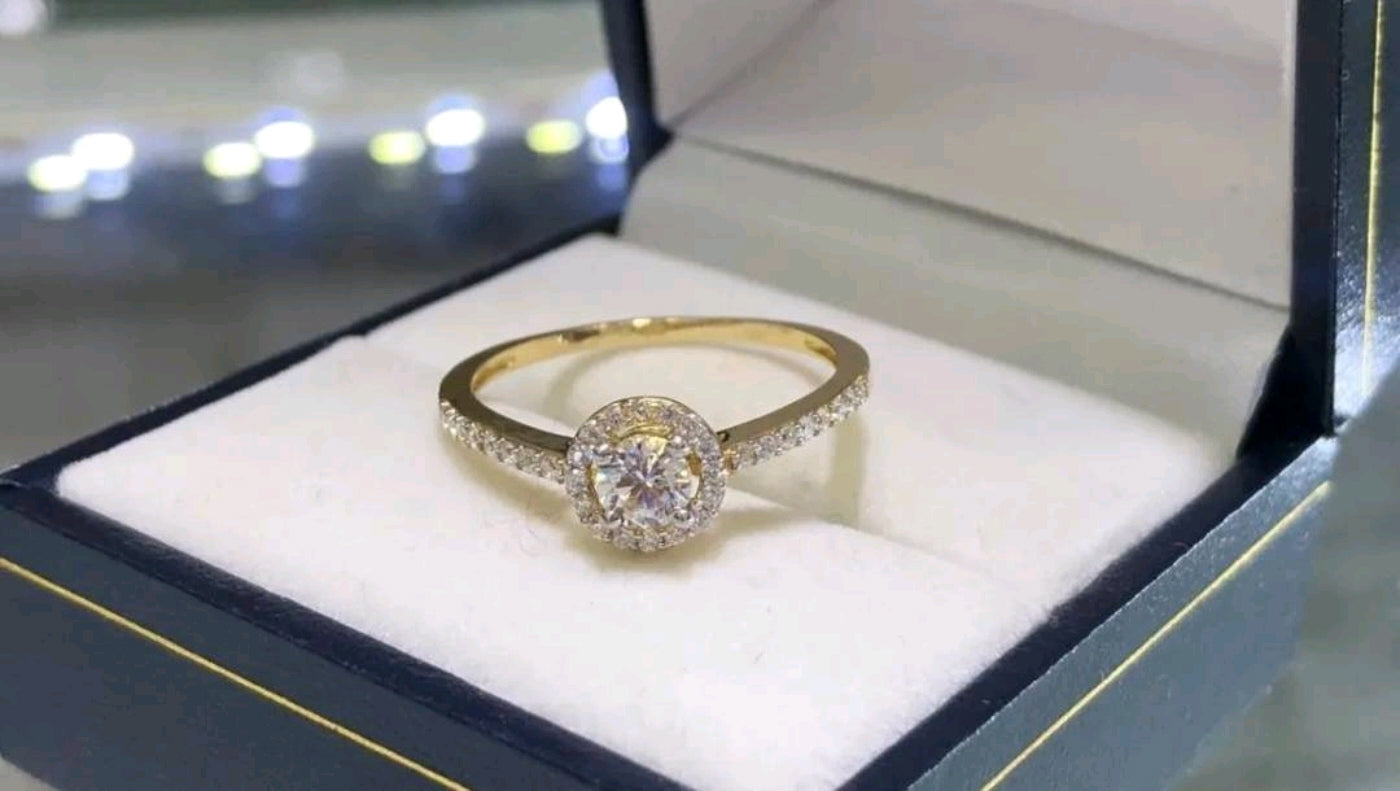 Anillo de Compromiso Lovely