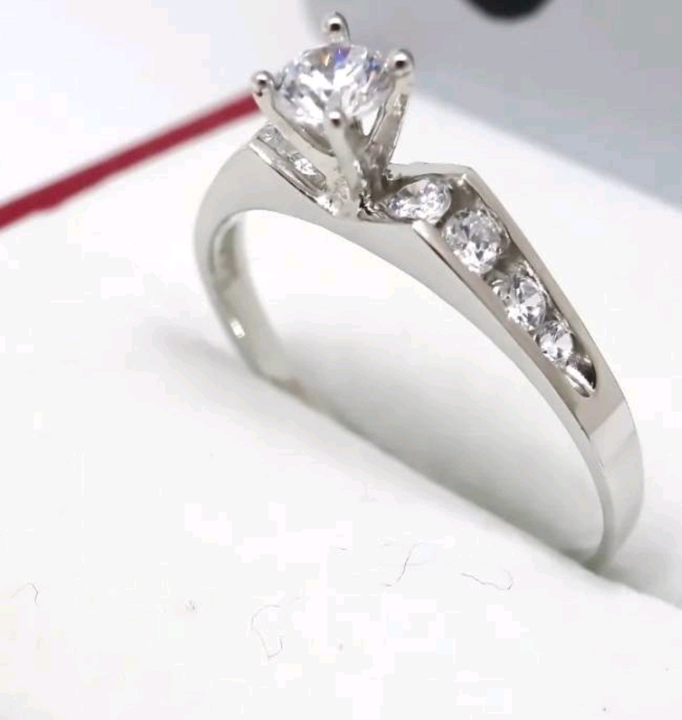 Anillo de Compromiso Gabrielle