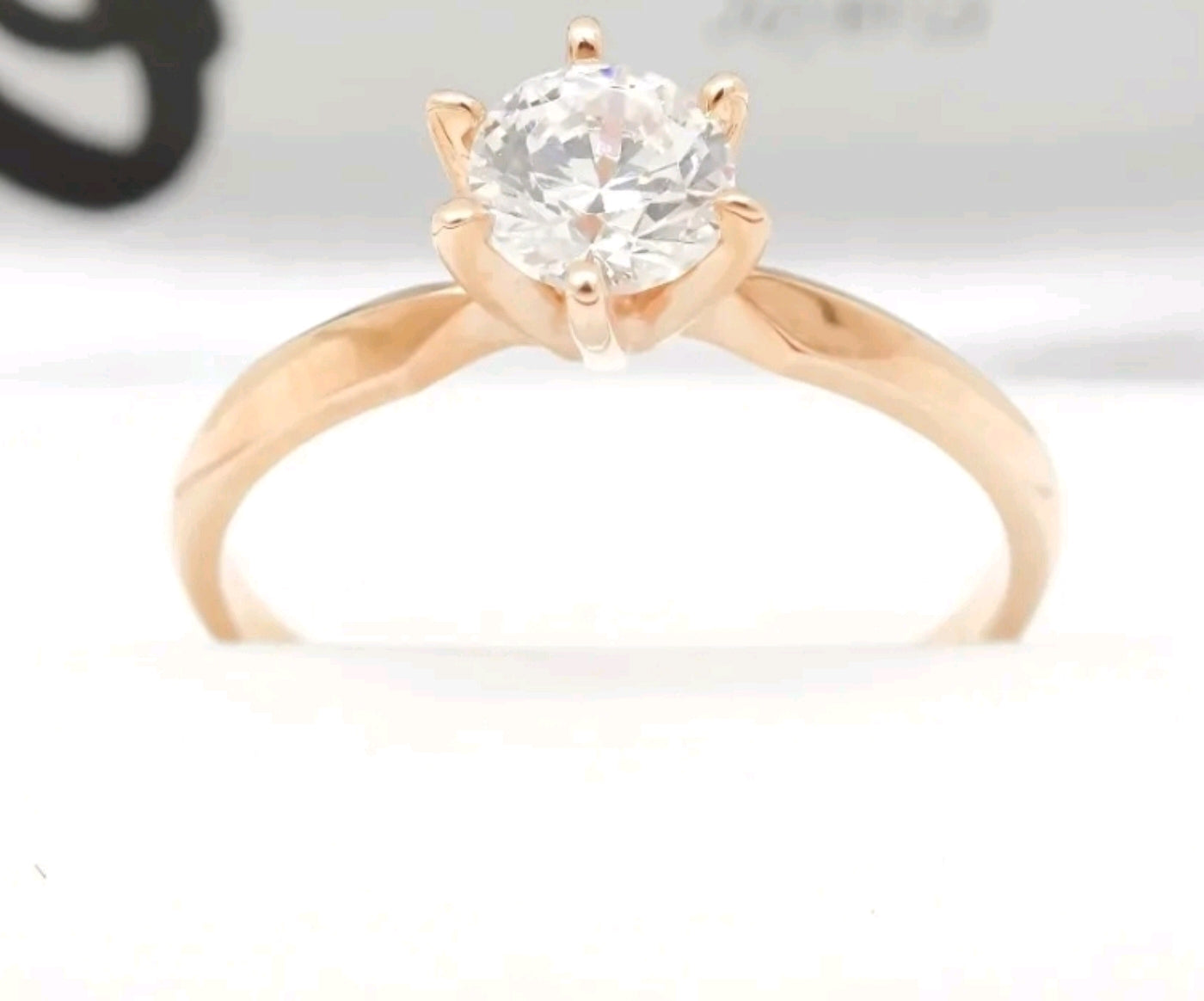 Anillo de Compromiso Liso Tradicional
