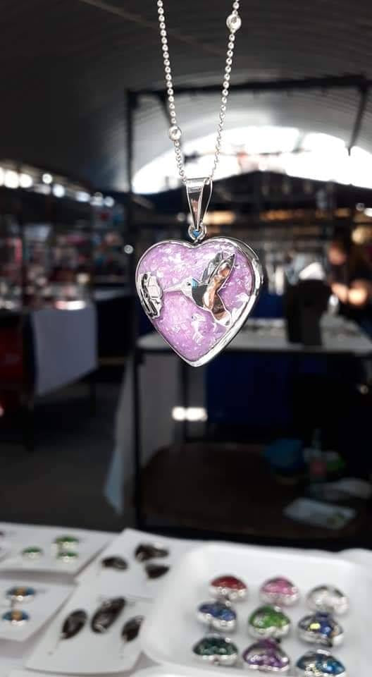 Llamador de Ángeles, Corazón Doble Vista