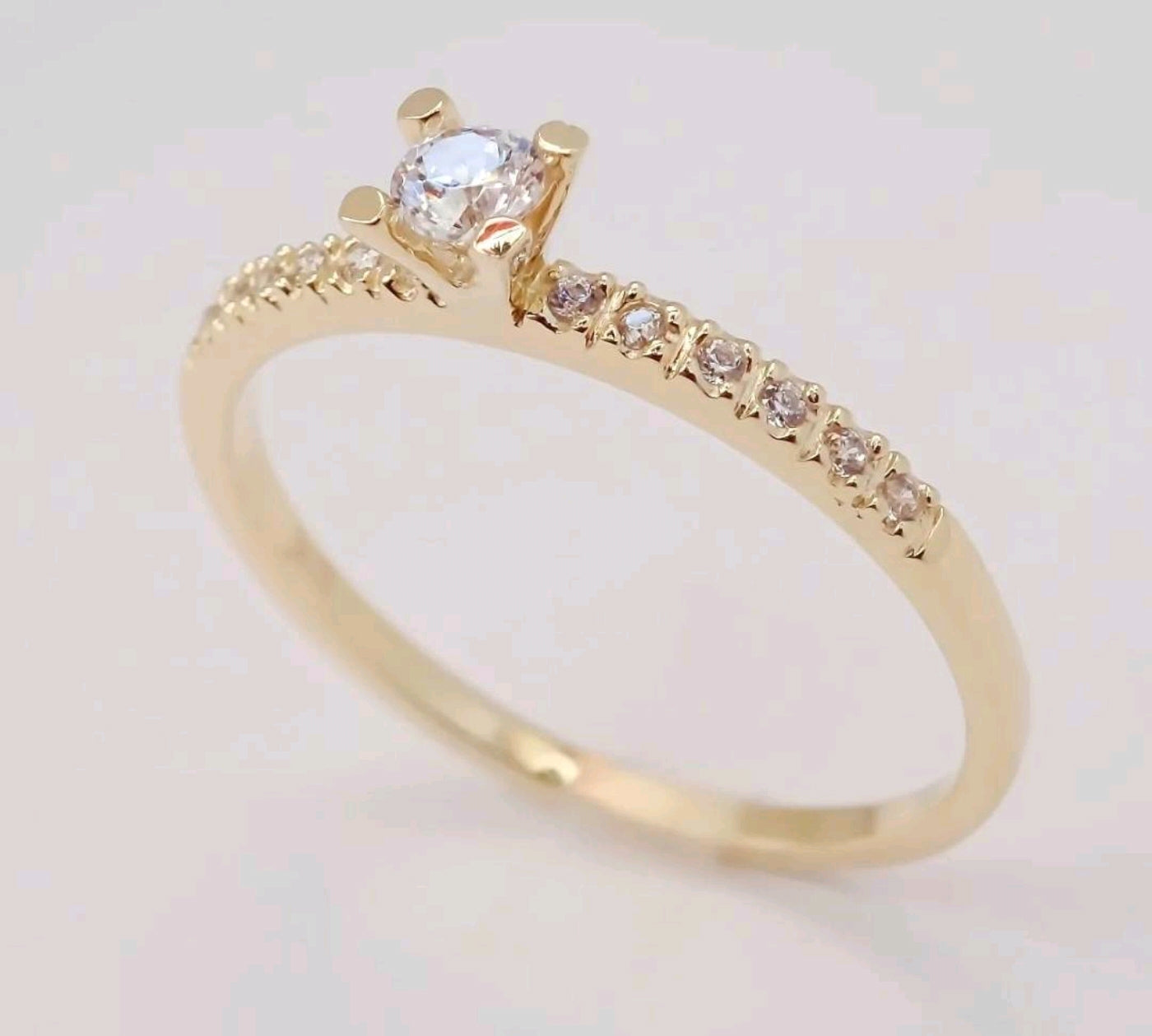 Anillo de Compromiso Emily